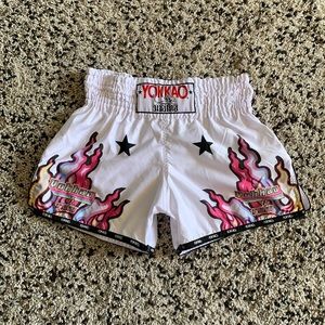 Yokkao Muay Thai Shorts White Pink Flame Size Medium